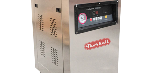 La empacadora Torkell es un equipo diseñado para trabajo continuo ya que cuenta con 2 barras de sellado de 40 cm para realizar hasta de 4 a 6 empaques por ciclo dependiendo el tamaño del producto. Diseñada para comercios independientes, carnicerías, restaurantes, tiendas departamentales, etc. Alarga la vida de productos perecederos ya que extrae el oxígeno y sella la bolsa.